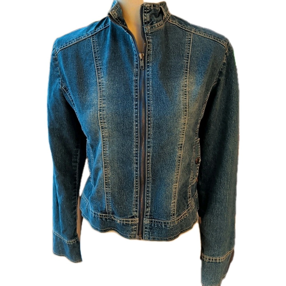 Be Cool‎ Women's Jean Jacket  Size Small Crop Style Long Sleeve Detail On Cuffs